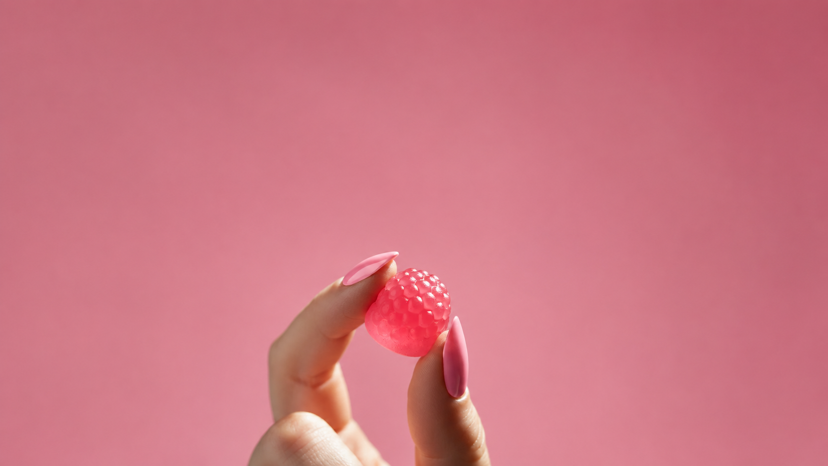 Fuller hair. Stronger nails. Skin that holds up.